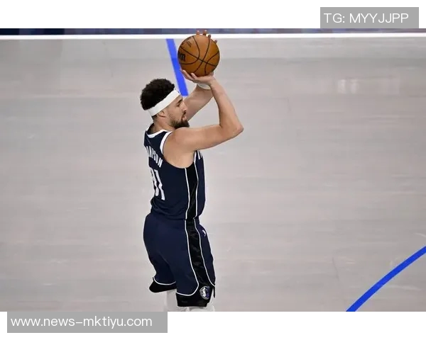 基德谈克莱替补角色：多控卫阵容提升表现他对此表示理解